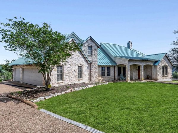 4806 Creek Meadow CV, Spicewood, TX 78669