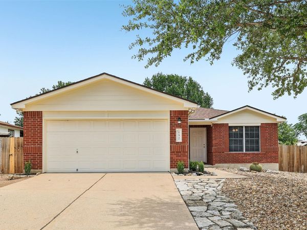 152 Grant WAY, Kyle, TX 78640
