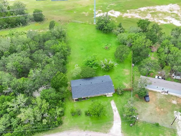 122 Blanket Flower DR, Bastrop, TX 78602