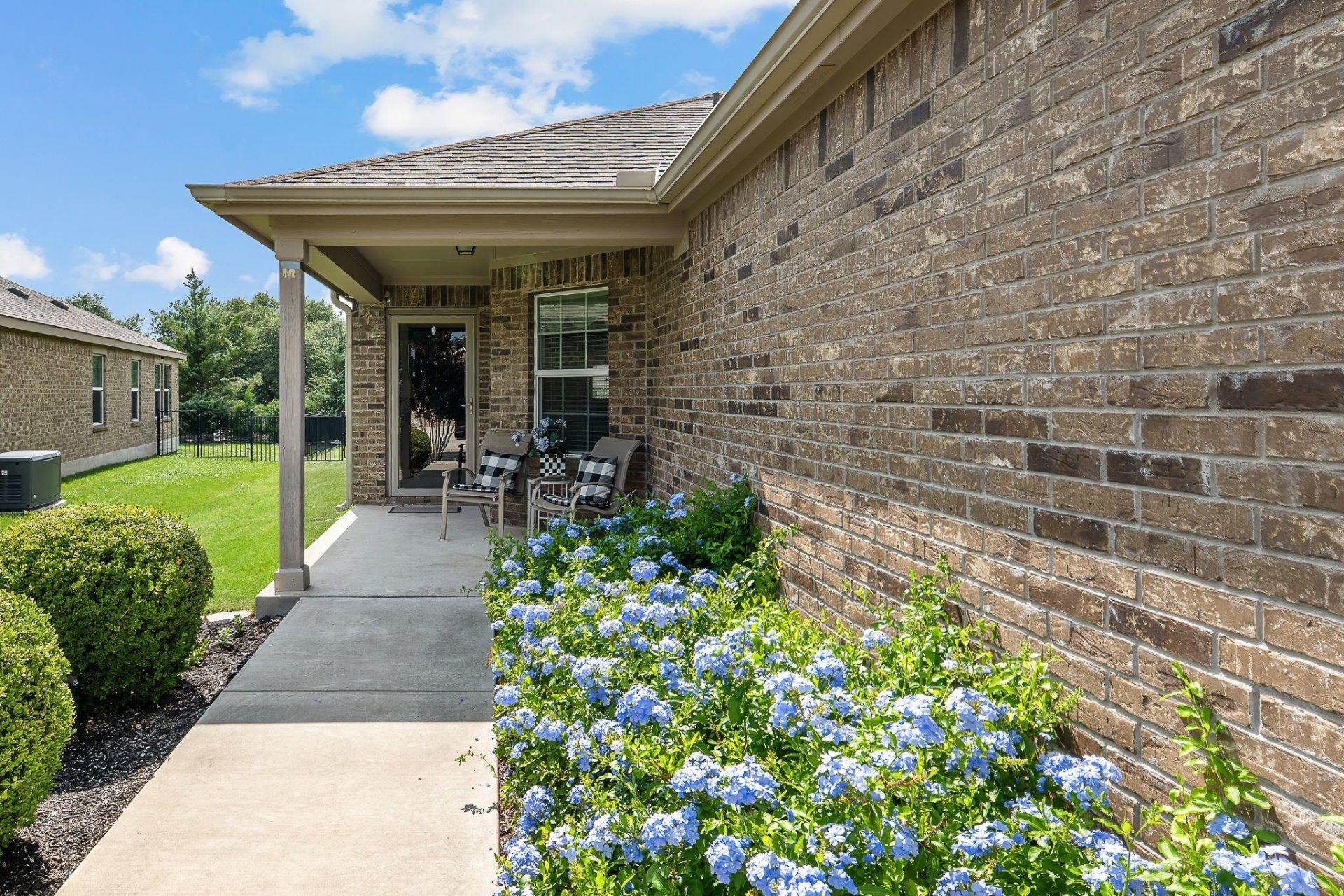 115 Paint Creek Ln, Georgetown, TX 78633 Main Photo