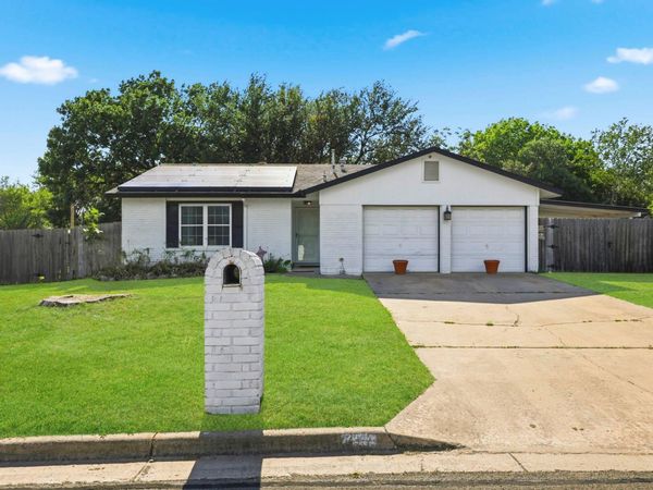 7106 Moat CV, Austin, TX 78745