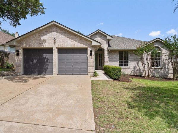 7018 Auckland DR , Austin, TX 78749