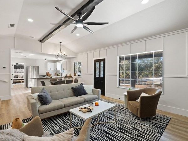 234 Woodcreek DR, Wimberley, TX 78676