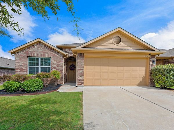 5916 Montrelia DR , Austin, TX 78724