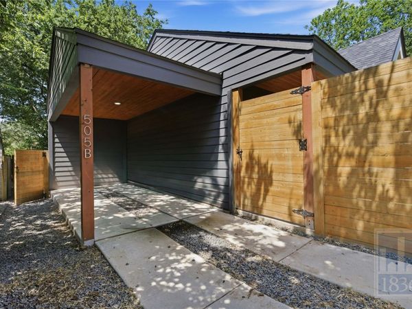 505 Thelma DR, Unit B, Austin, TX 78745