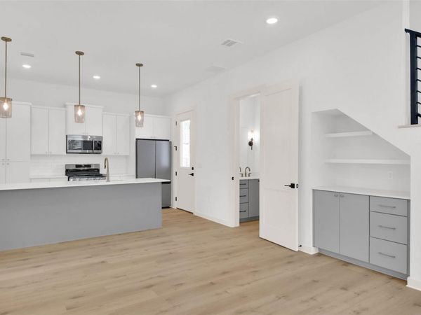 7208 Providence Ave, Unit 3, Austin, TX 78752