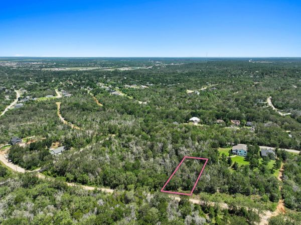 244 Bali Hai LN , Bastrop, TX 78602