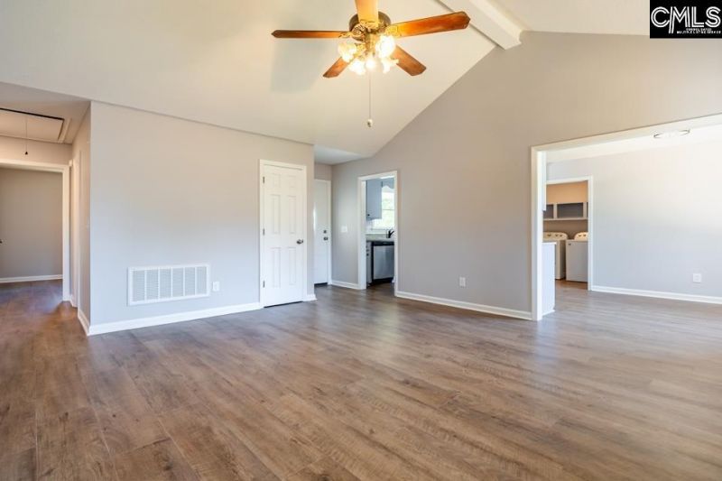 124 Ridgeland Street  Photo 5