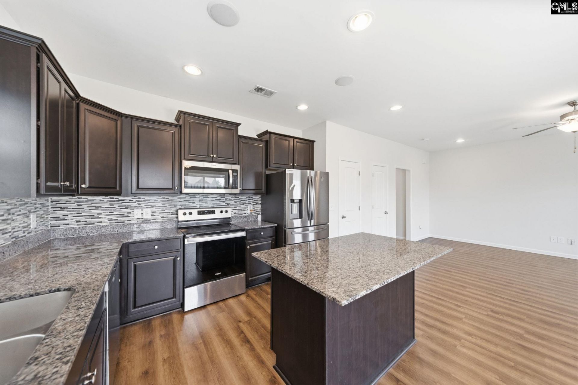 4112 Thimbleberry Drive  Photo 8