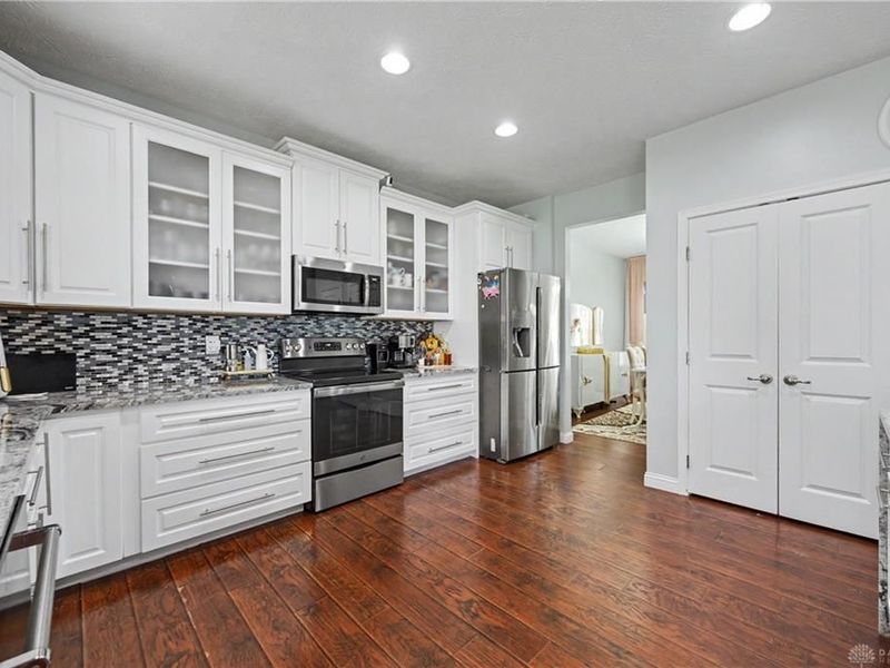 7122 Bluestream Drive, Tipp City, OH 45371 Photo 13