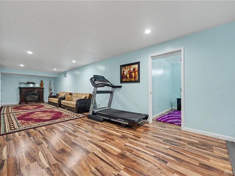 7122 Bluestream Drive, Tipp City, OH 45371 Photo 47