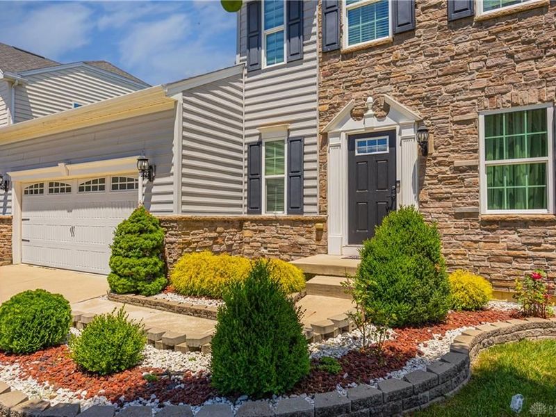 7122 Bluestream Drive, Tipp City, OH 45371 Photo 55