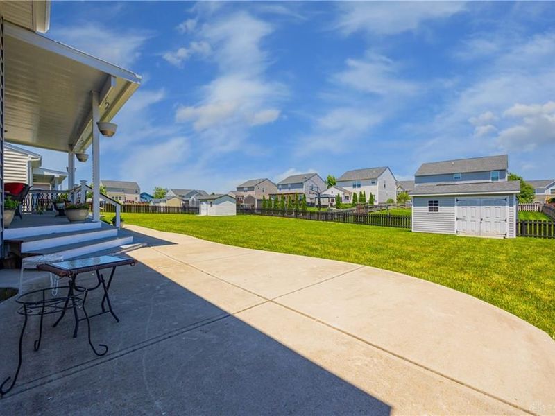 7122 Bluestream Drive, Tipp City, OH 45371 Photo 57
