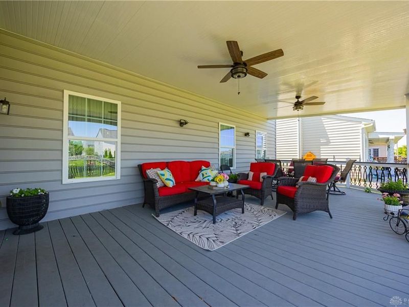 7122 Bluestream Drive, Tipp City, OH 45371 Photo 65
