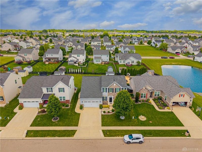7122 Bluestream Drive, Tipp City, OH 45371 Photo 71