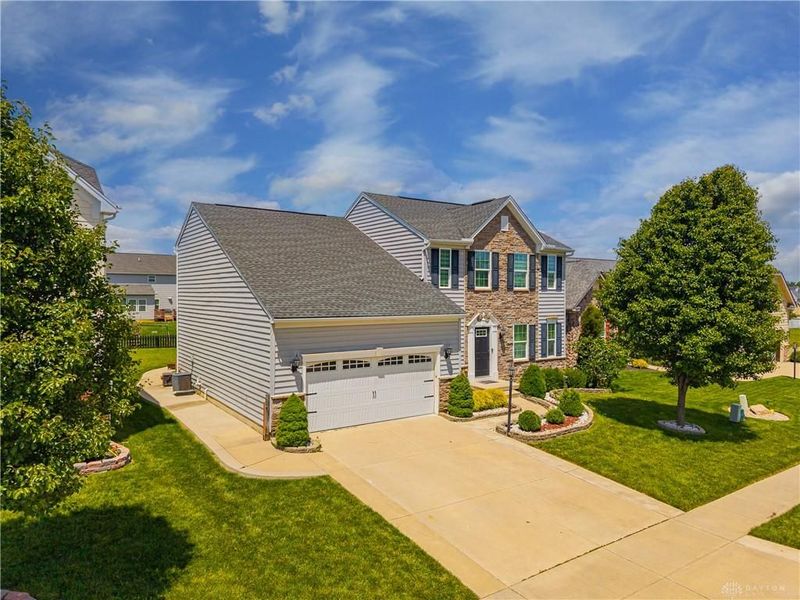 7122 Bluestream Drive, Tipp City, OH 45371 Photo 79