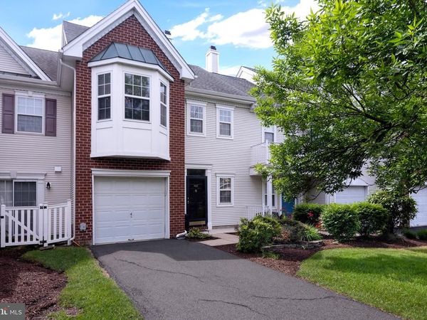 408 AMBERLEIGH DRIVE, PENNINGTON, NJ 08534