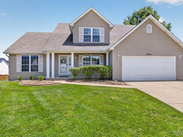 7 Windsor Chair Court , O'Fallon, MO 63366