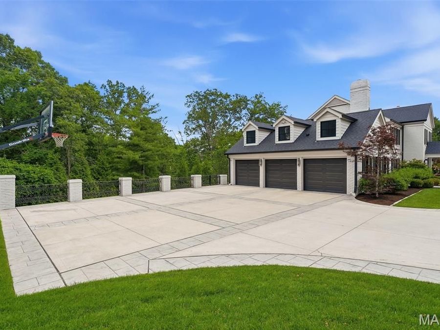 Property Image 64