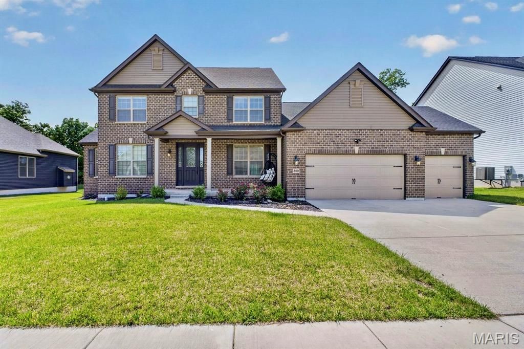 209 Haver Hill Drive, Lake Saint Louis, MO 63367 Main Photo