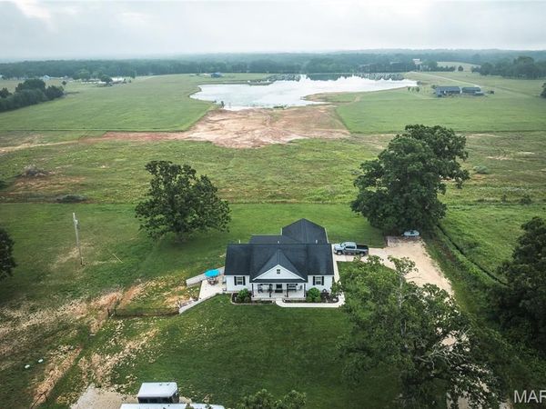 73 N Scott Road , Cuba, MO 65453