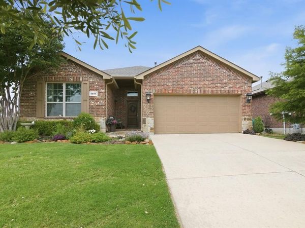 5805 Glenwood Drive , Denton, TX 76208