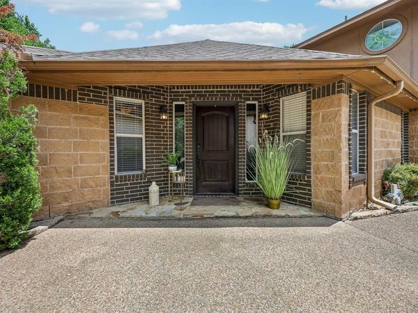 408 Milla Lane, Euless, TX 76039