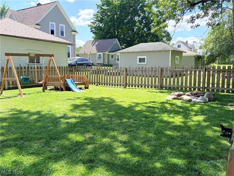 309 N Ella Street , Orrville, OH 44667 Photo 9