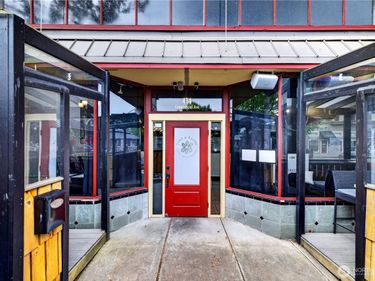 414 Commercial Avenue , Anacortes, WA 98221