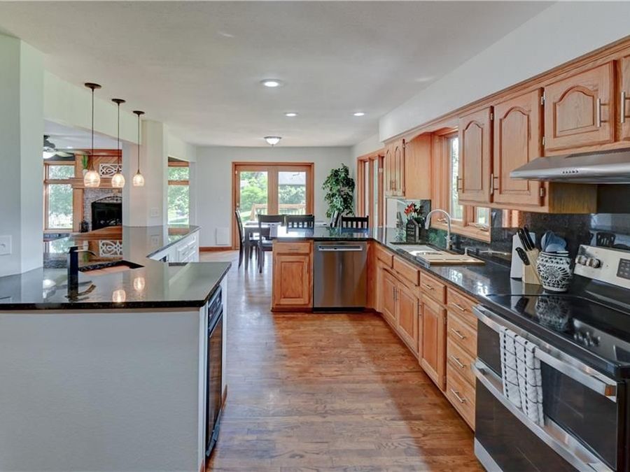 Property Image 9