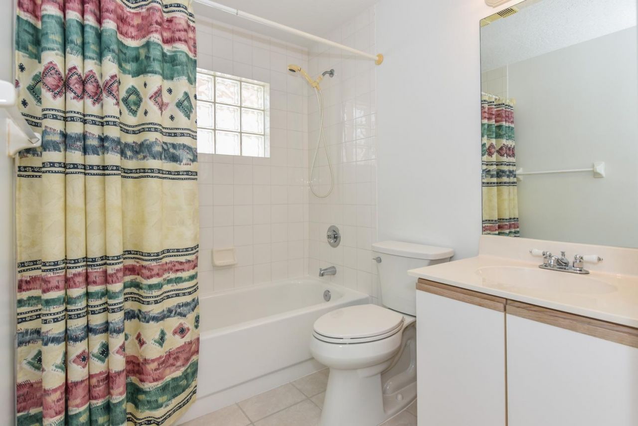 201 Muirfield Court, Unit 201e, Jupiter, FL 33458 Photo