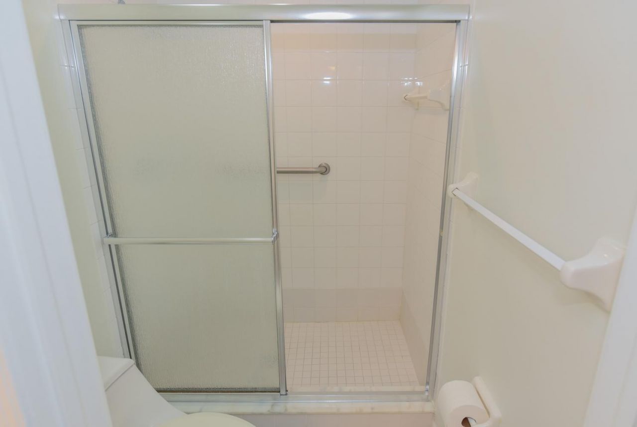 201 Muirfield Court, Unit 201e, Jupiter, FL 33458 Photo