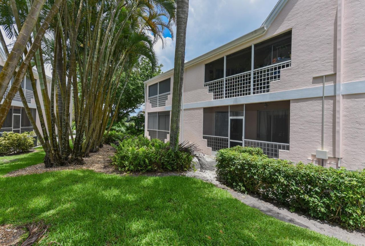 201 Muirfield Court, Unit 201e, Jupiter, FL 33458 Photo