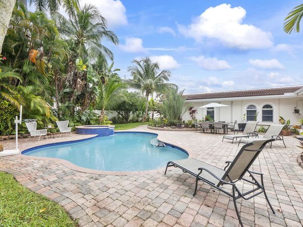 2501 NE 26th Terrace, Fort Lauderdale, FL 33305