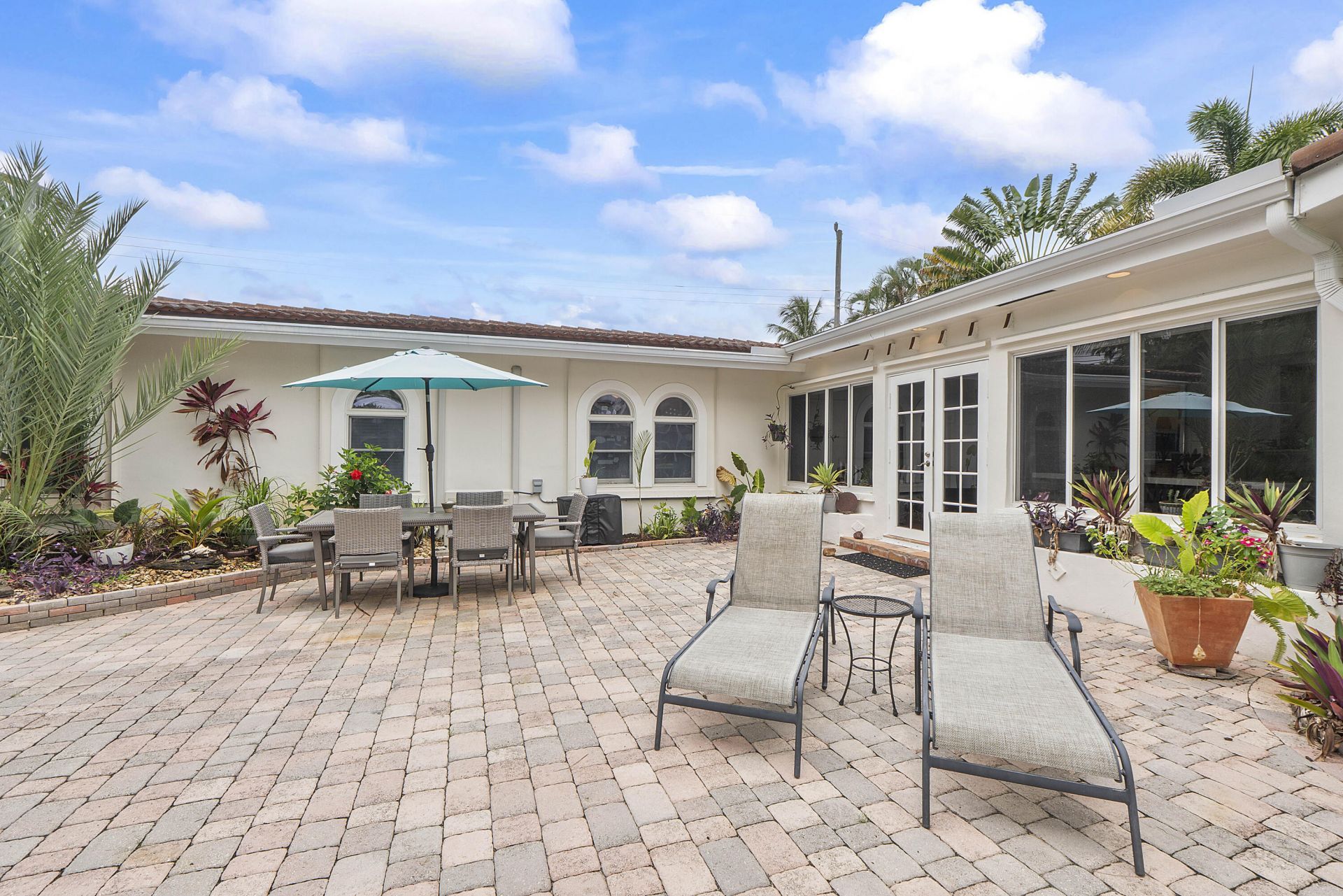 2501 NE 26th Terrace, Fort Lauderdale, FL 33305 Photo