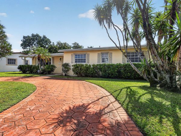 241 N 68th Terrace, Hollywood, FL 33024