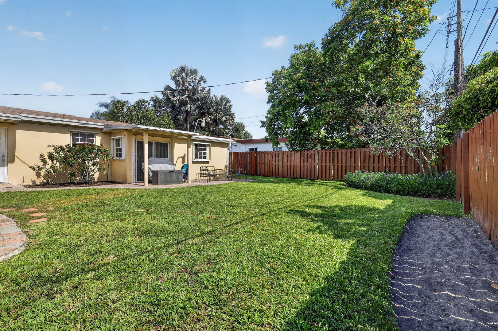 241 N 68th Terrace, Hollywood, FL 33024 Photo