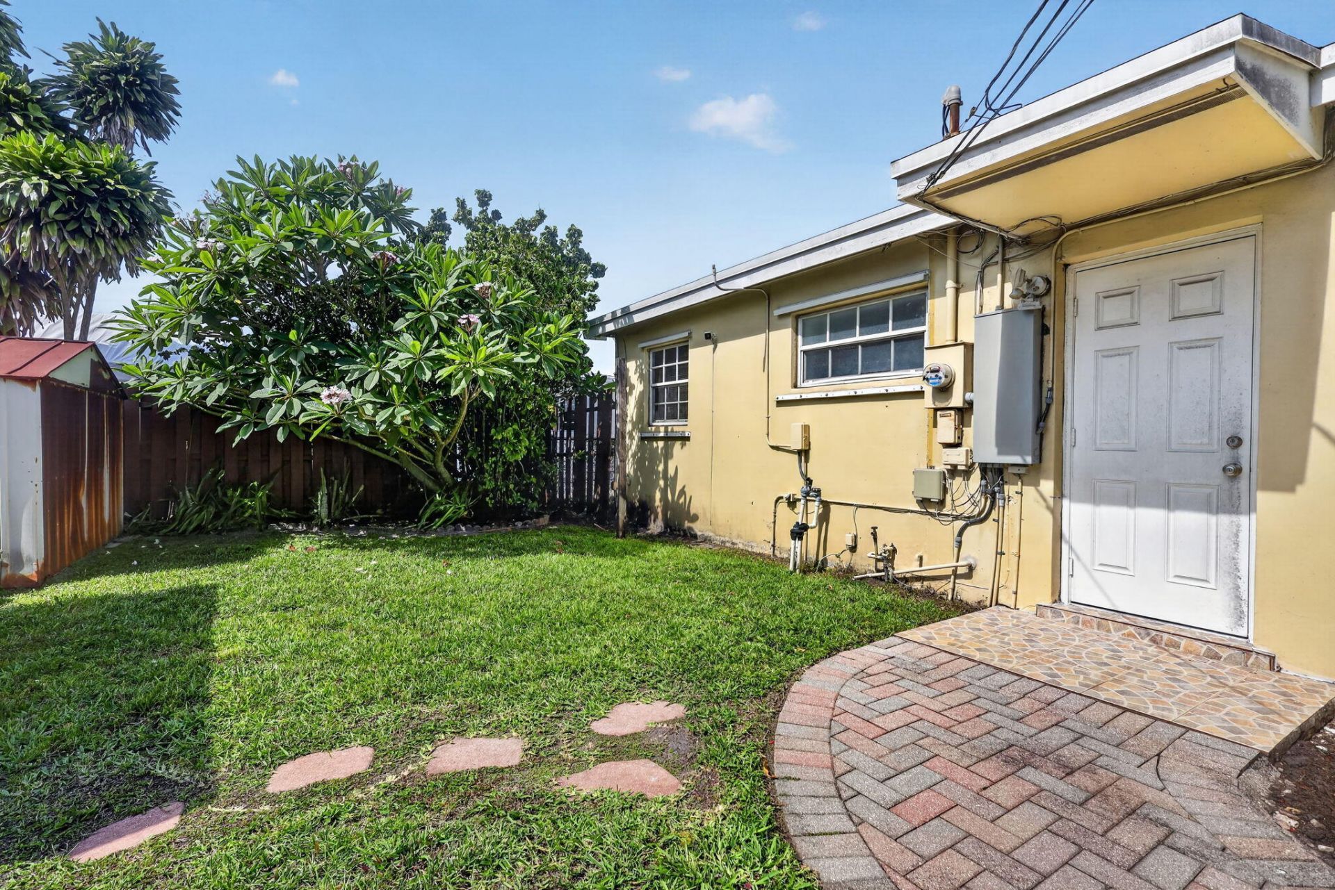 241 N 68th Terrace, Hollywood, FL 33024 Photo