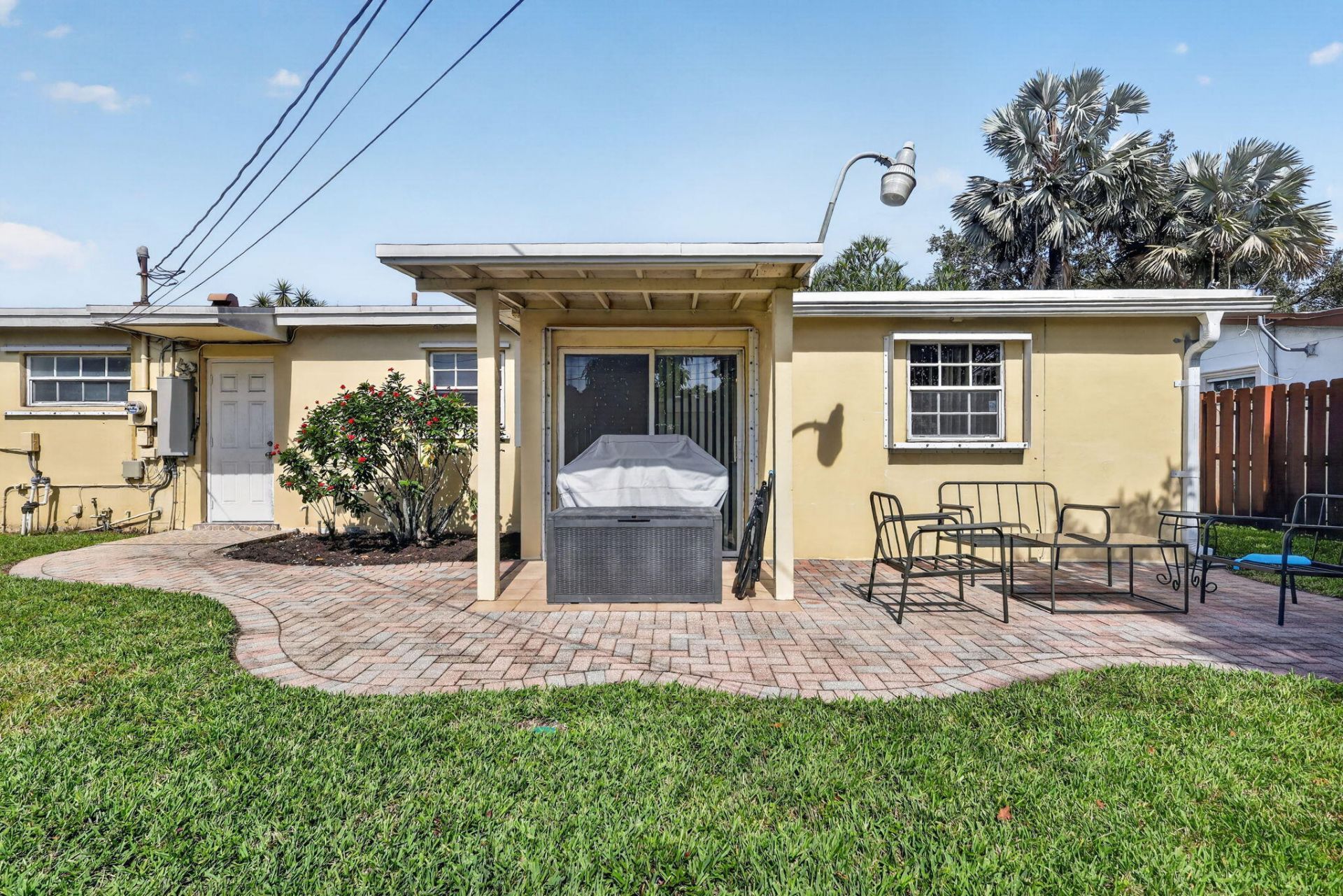 241 N 68th Terrace, Hollywood, FL 33024 Photo