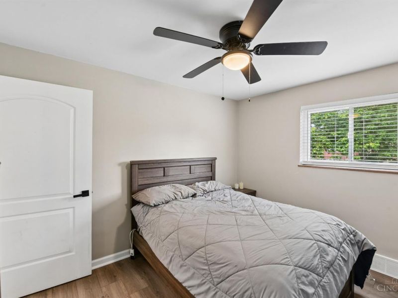 3393 Bellehaven Court, Green Township, OH 45248 Photo 15