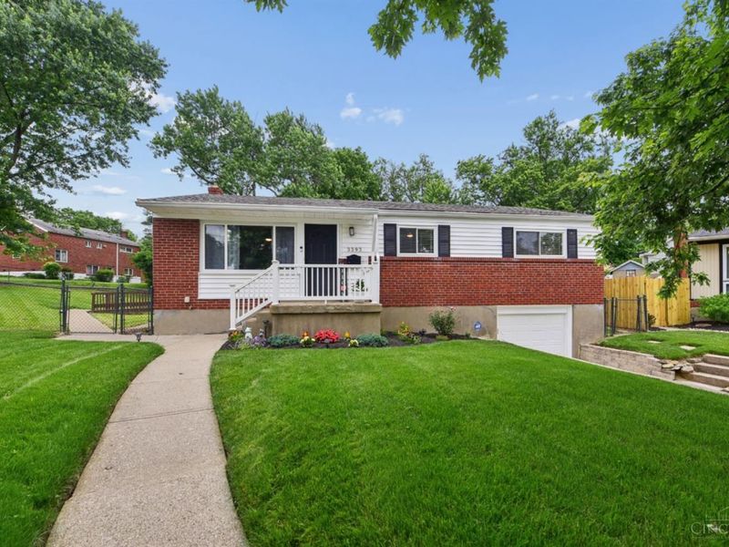 3393 Bellehaven Court, Green Township, OH 45248 Photo 2