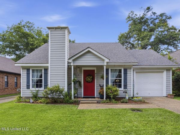 421 Pelahatchie Shore Drive, Brandon, MS 39047