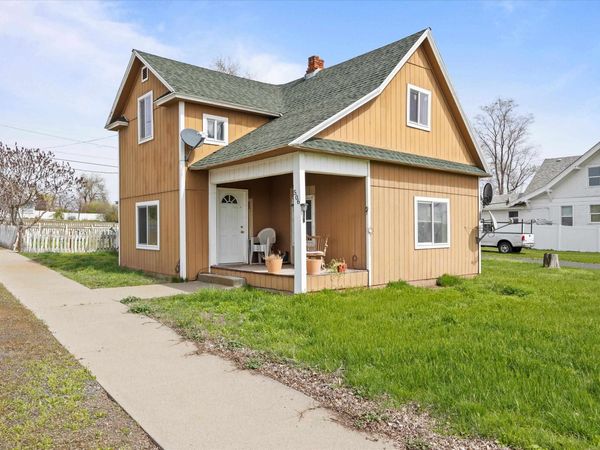 506 N I St, Lind, WA 99341