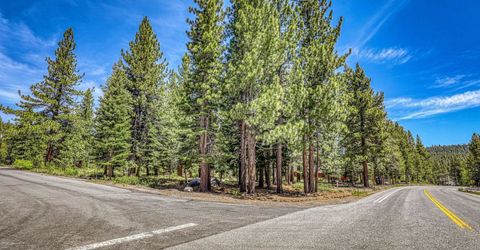 17308 Northwoods Boulevard, Truckee, CA 96161 Photo