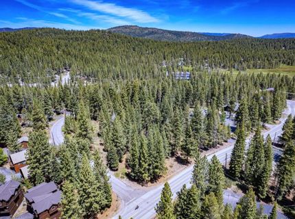 17308 Northwoods Boulevard, Truckee, CA 96161 Photo