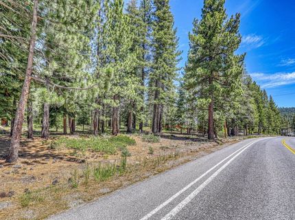 17308 Northwoods Boulevard, Truckee, CA 96161 Photo