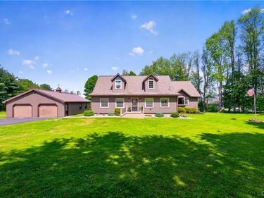 7101 Ives Road, Marcy, NY 13403
