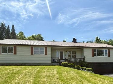 4111 Cook Farm Road , Jamesville, NY 13078