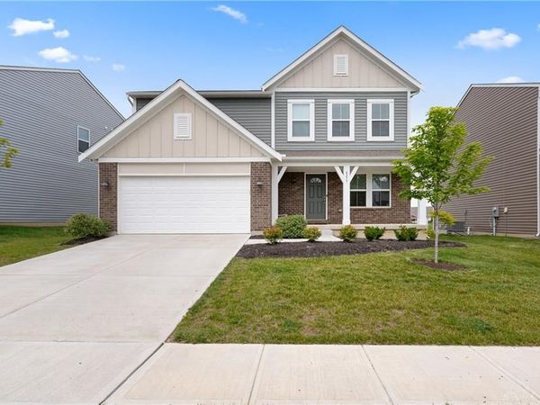 4255 Forestedge Street, Tipp City, OH 45371