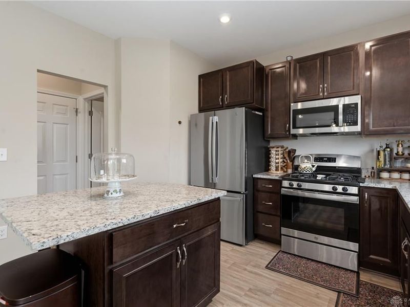 4255 Forestedge Street, Tipp City, OH 45371 Photo 18